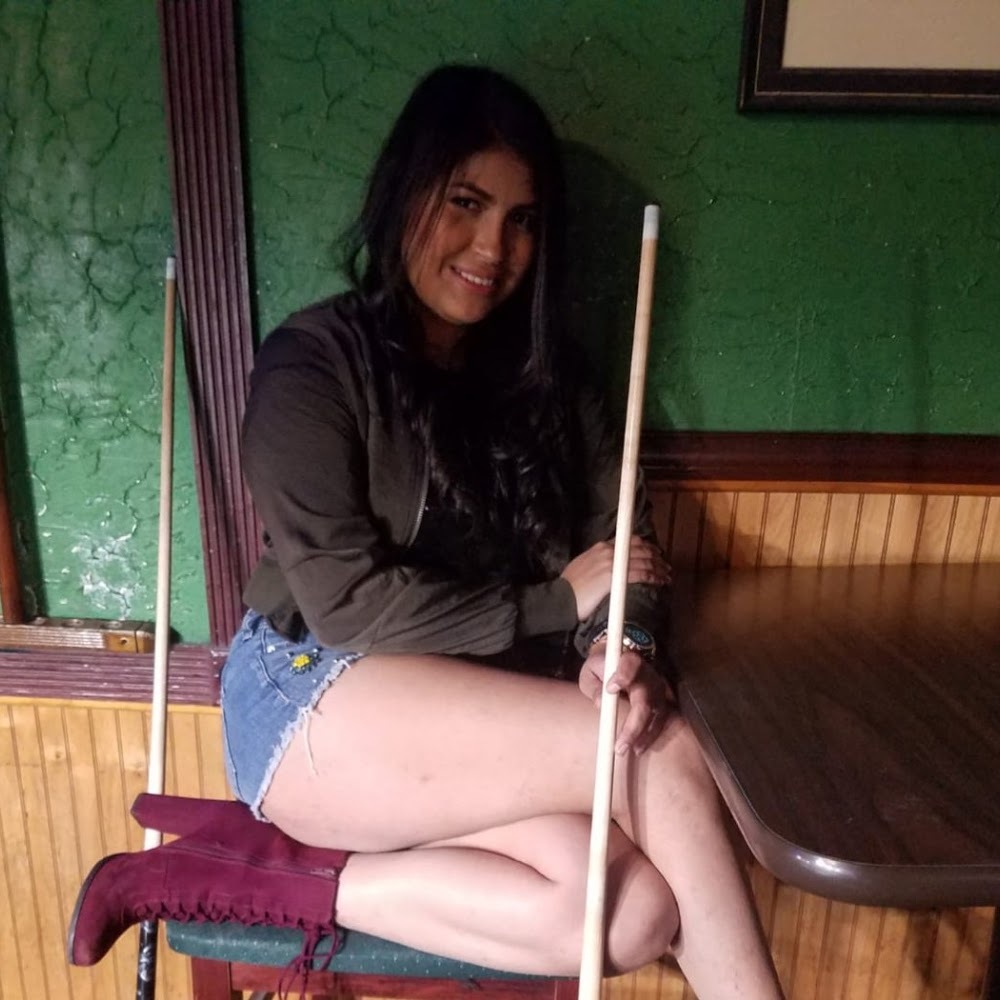 Meet your Posher, Dariela